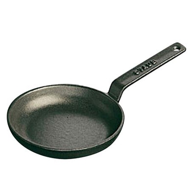 ストウブ ミニフライパン 12cm 黒 40509-529 1個(ご注文単位1個)【直送品】